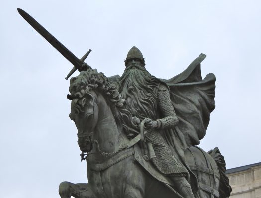 Spain-Burgos-El-Cid-2-525x398